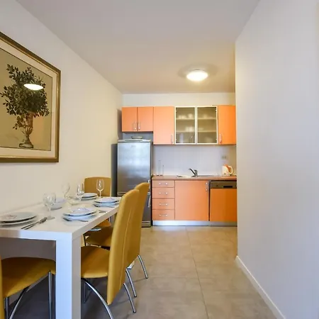 Apartment Mijo Brela